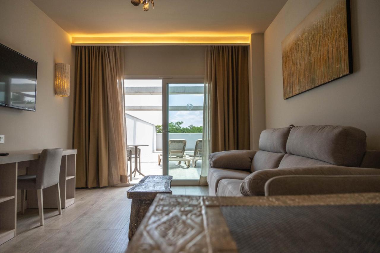 Aljarafe Suites By Qhotels Gelves Bagian luar foto