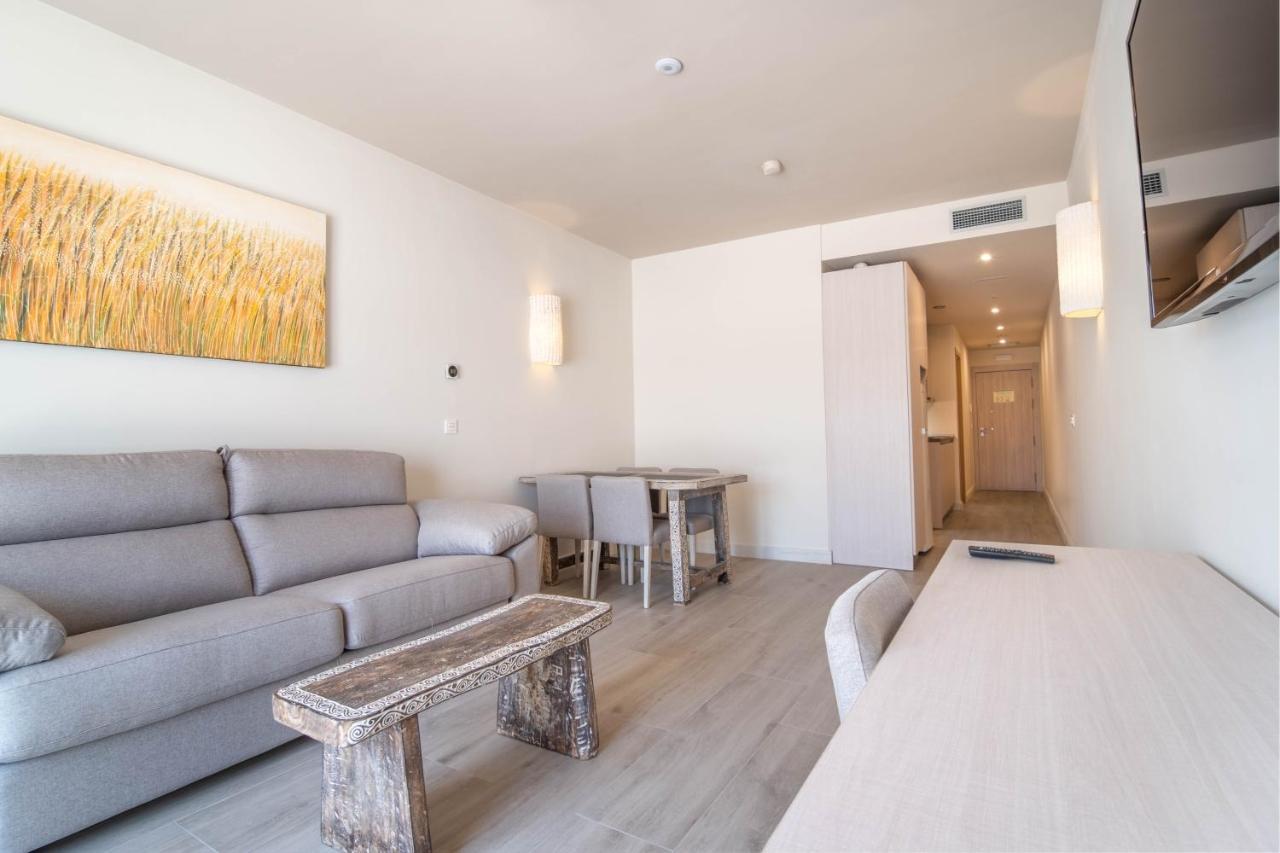 Aljarafe Suites By Qhotels Gelves Bagian luar foto