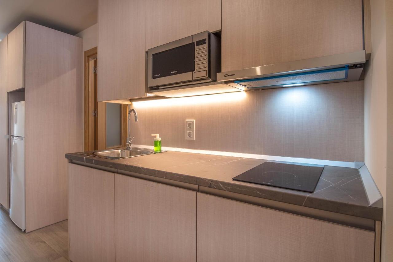 Aljarafe Suites By Qhotels Gelves Bagian luar foto